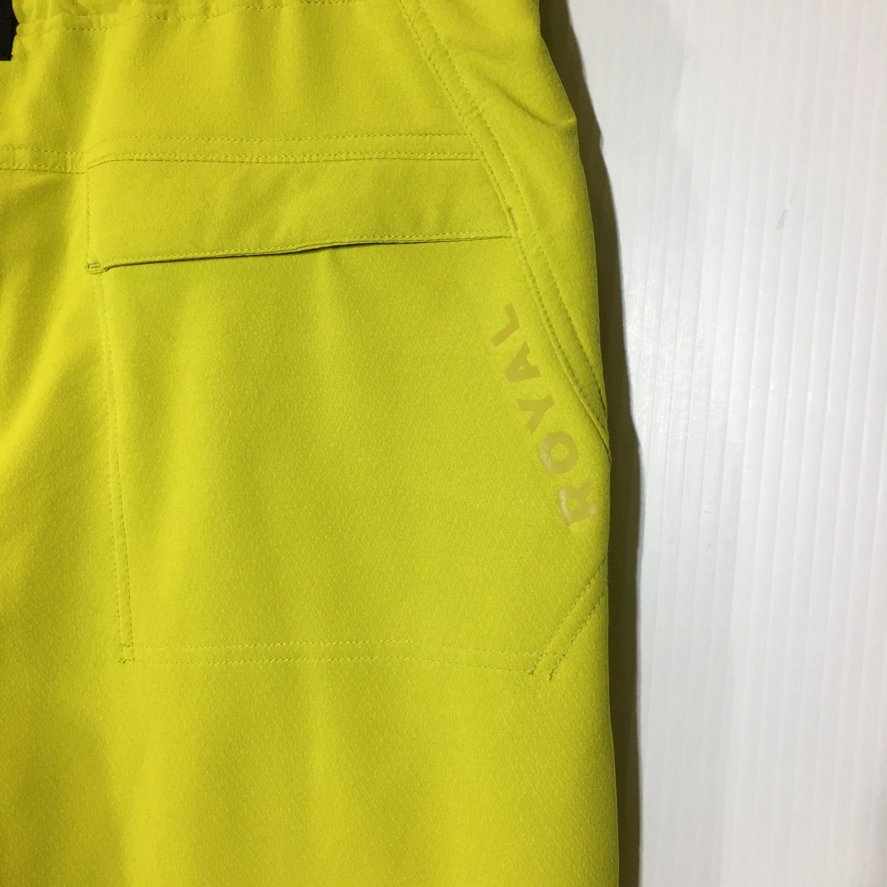 Royal Robbins Mens Shorts - Size 34 - Pre-owned - ECEUL9